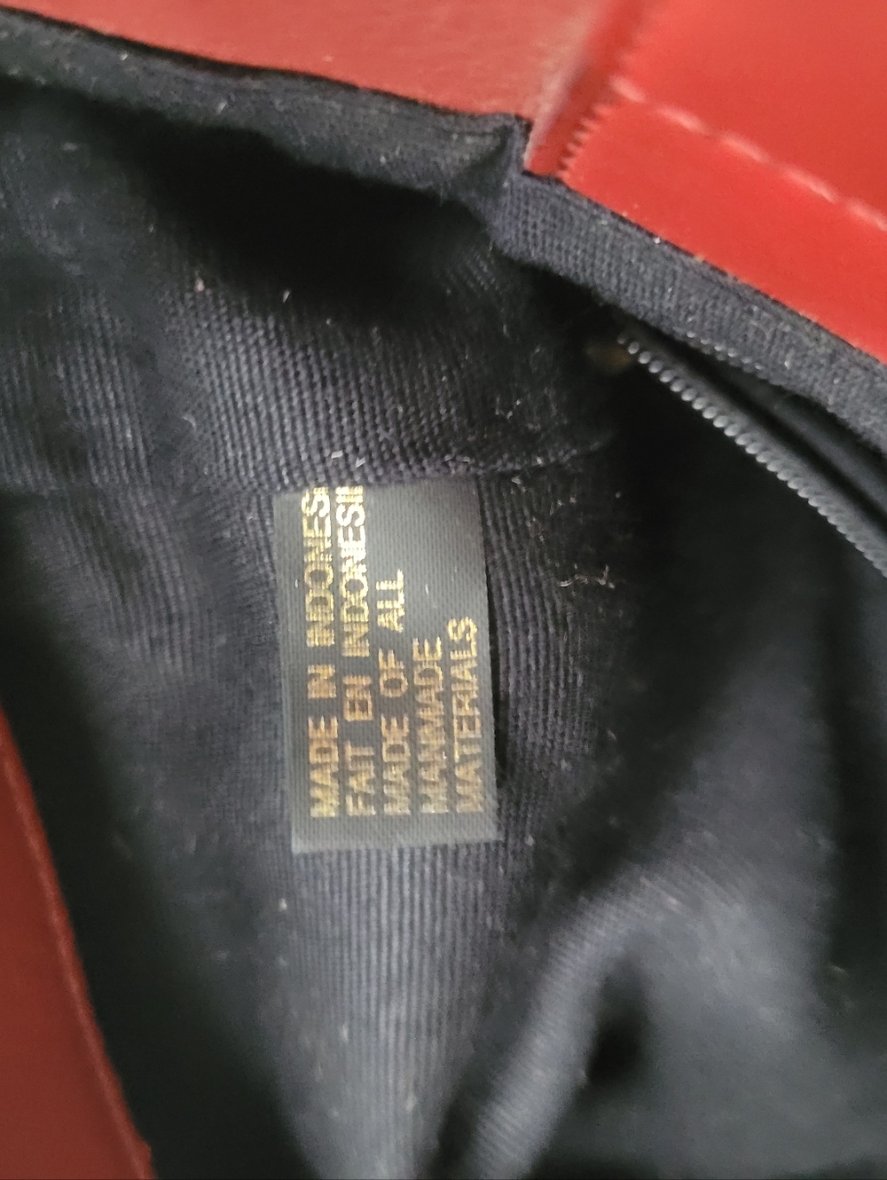 Sprit De Corp Classic Red Women's Tote Bag - Sleek Everyday Carry. - Picture 10 of 11
